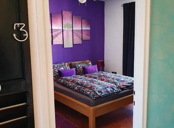 Daire New! Gambinno Apartment, Centre