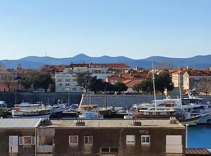 New! Gambinno Apartment, Centre Daire *