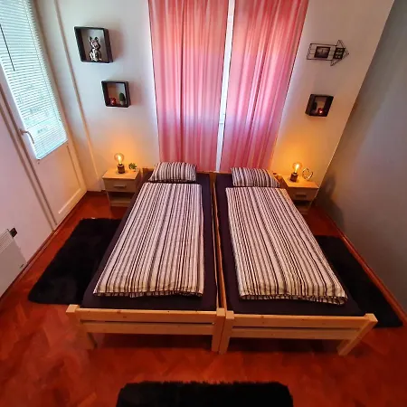 New! Gambinno Apartment, Centre *